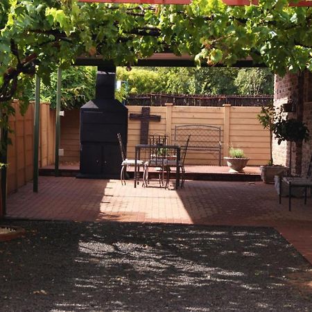 Ruresta Guesthouse Bloemfontein Exterior photo