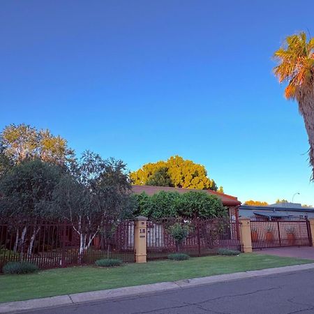 Ruresta Guesthouse Bloemfontein Exterior photo