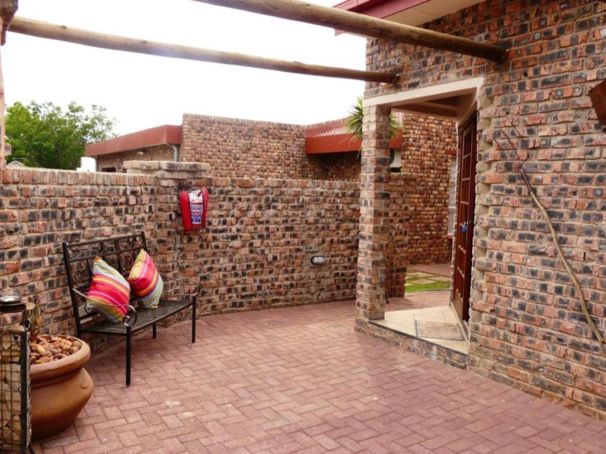 Ruresta Guesthouse Bloemfontein Exterior photo